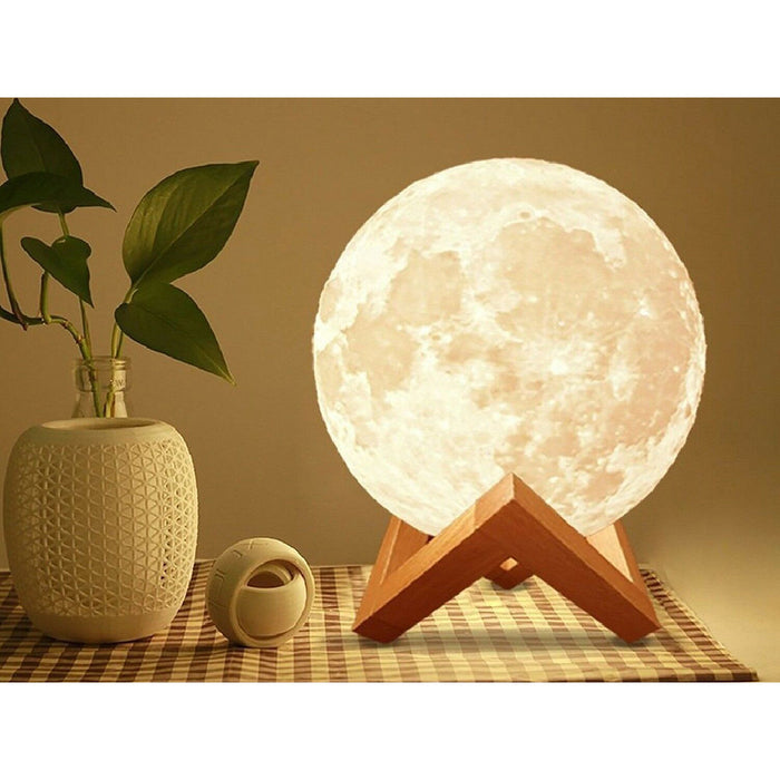 Lampa de veghe 3D luna cu suport din lemn, Diametru 8 cm